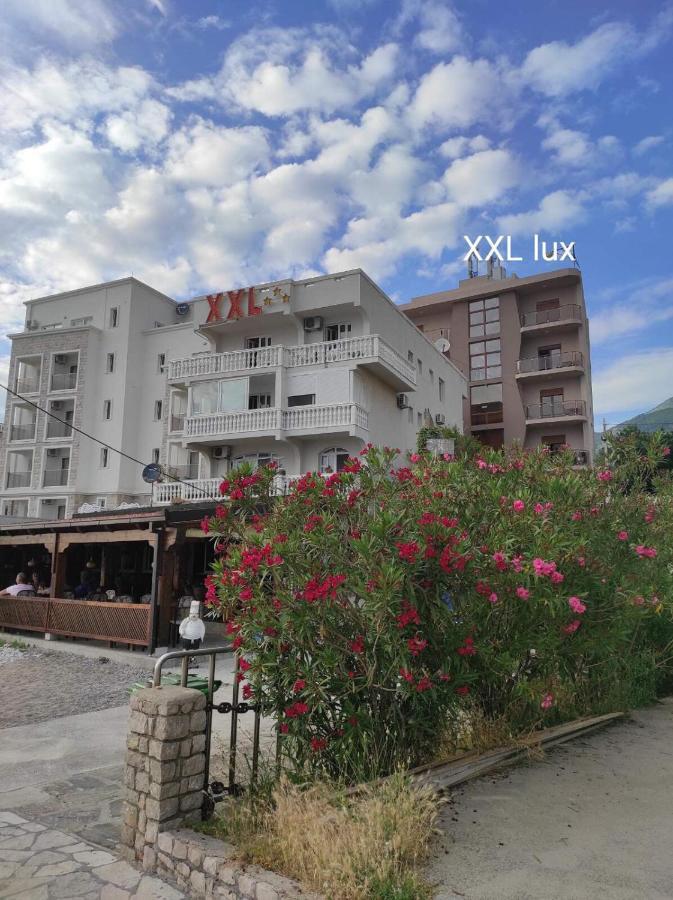 Xxl Apartments Dobra Voda Exterior foto